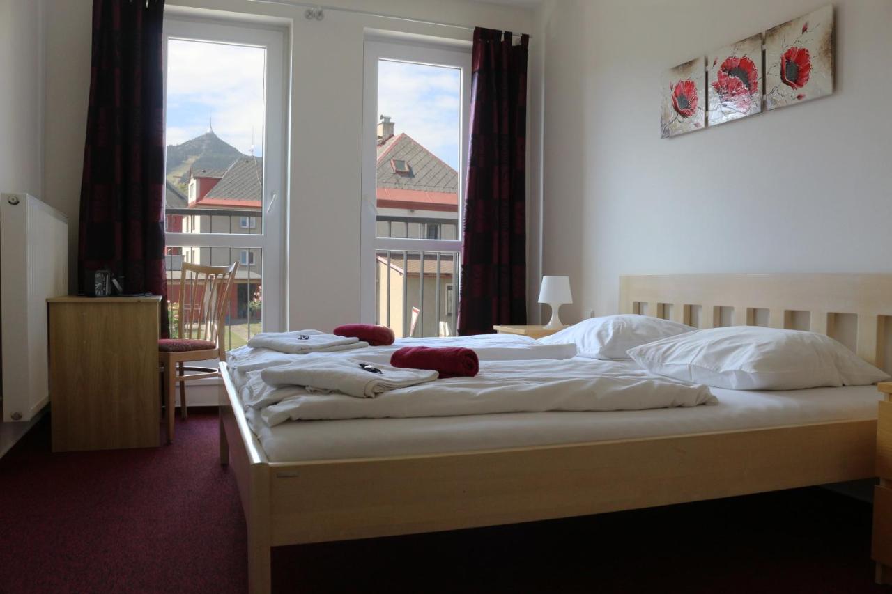 Hotel Petra Liberec Exterior photo